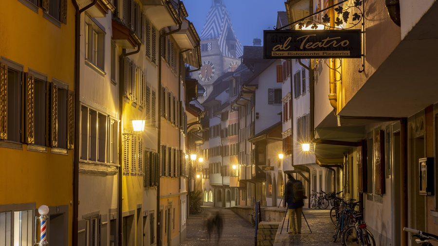 Centro storico di Zugo con lo Zytturm