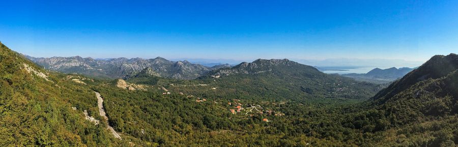 Vista panoramica sul lago di Scutari in Montenegro