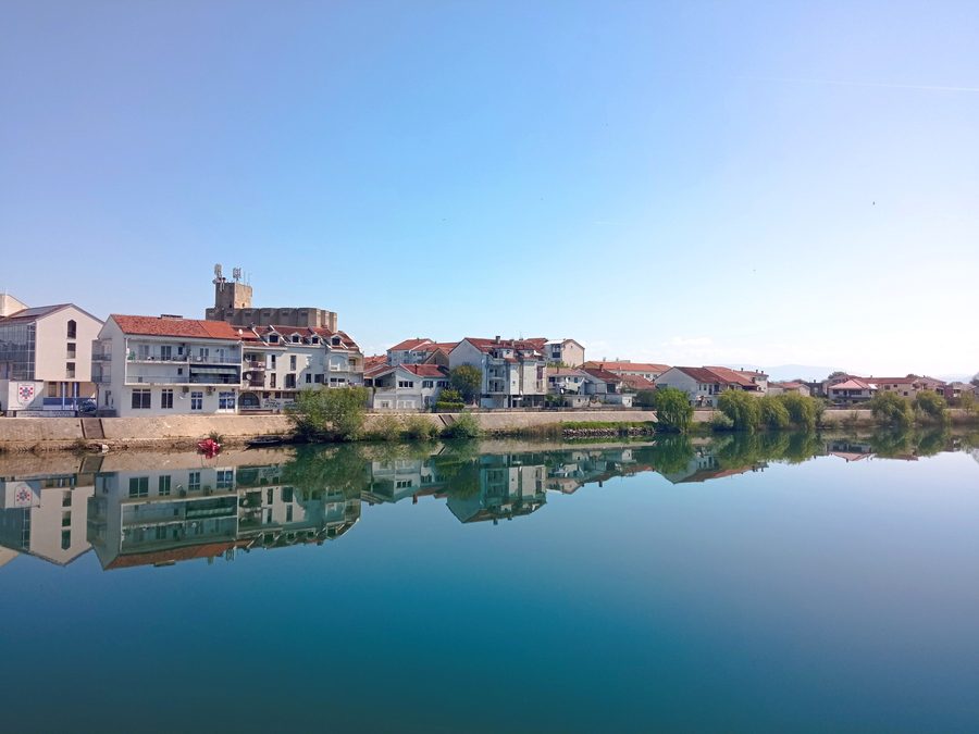 Lungomare Šetalište A satnije ZNG a Metković