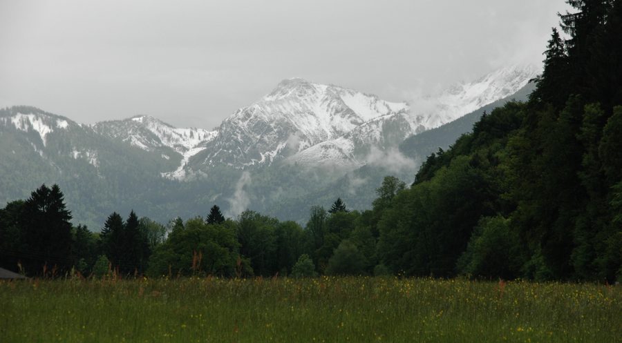 Blick über Schleching zum Breitenstein