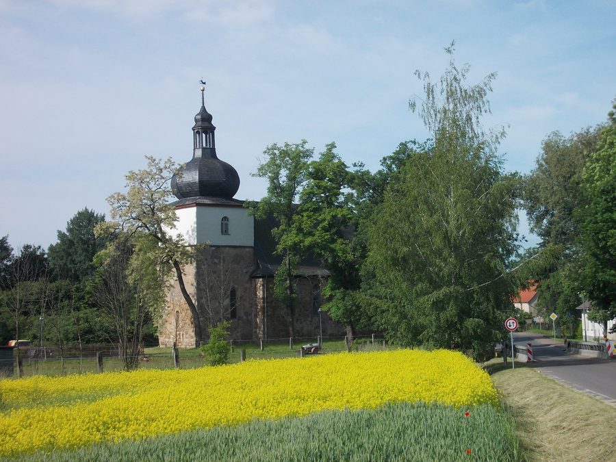 Guthmannshausen church in the Sömmerda district of Thuringia