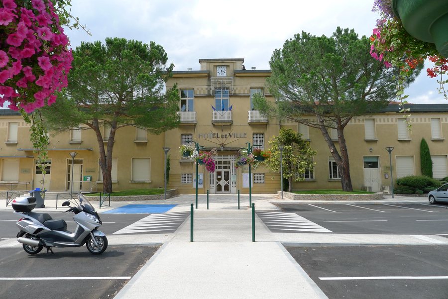 File:Mairie Saint-Marcel-lès-Valence 2011-08-03-006.jpg