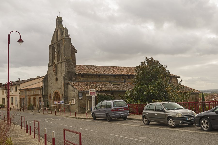 File:Canals (Tarn-et-Garonne) L'église.jpg