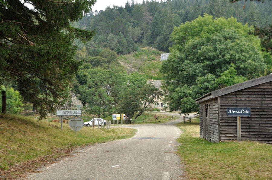 File:30940 Saint-André-de-Valborgne, France - panoramio (1).jpg