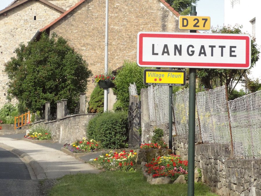 File:Langatte (Moselle) city limit sign.jpg