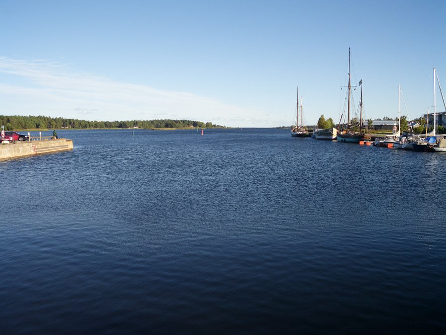Hafenbereich in Mönsterås, Schweden