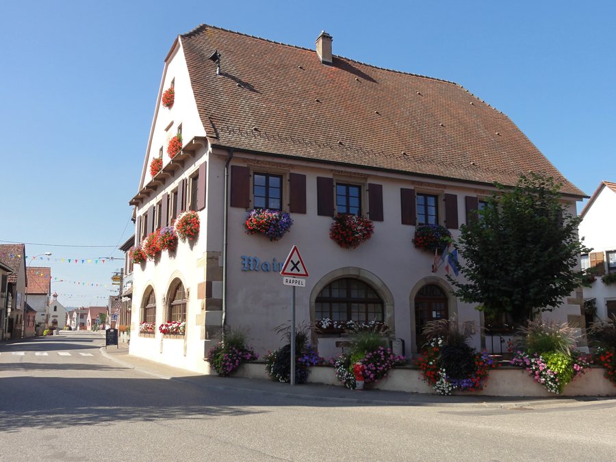 File:Krautergersheim Mairie 01.JPG
