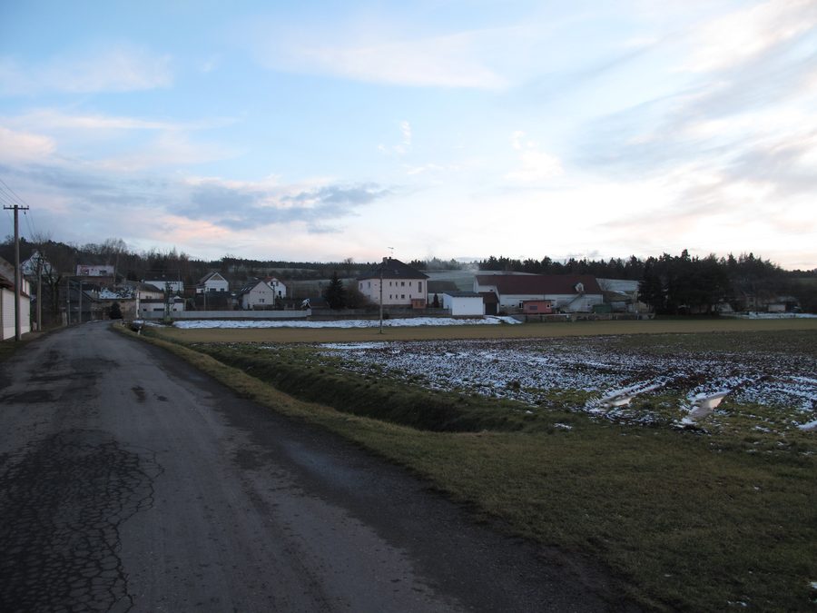 Häuser in Plchov im Kladno-Distrikt in Tschechien