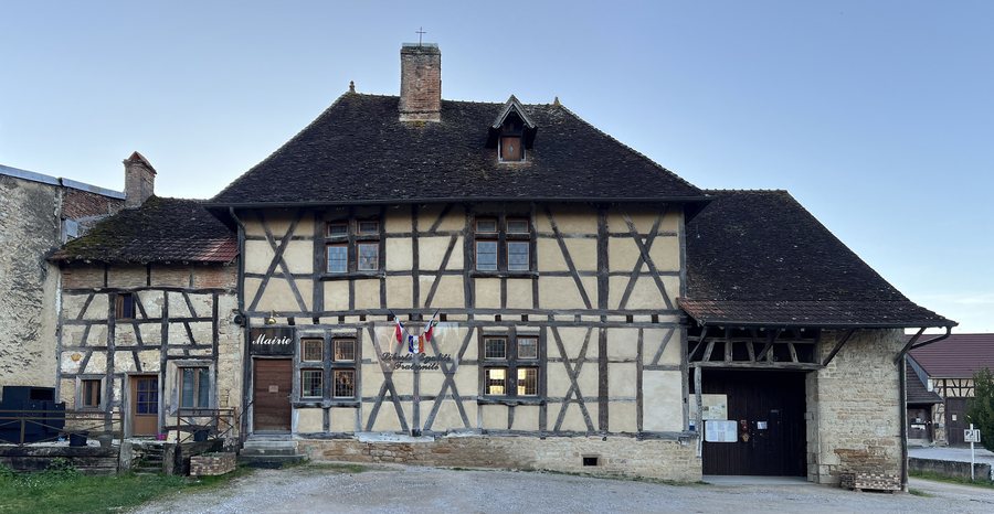 File:Mairie - Flacey-en-Bresse (FR71) - 2024-03-19 - 1.jpg