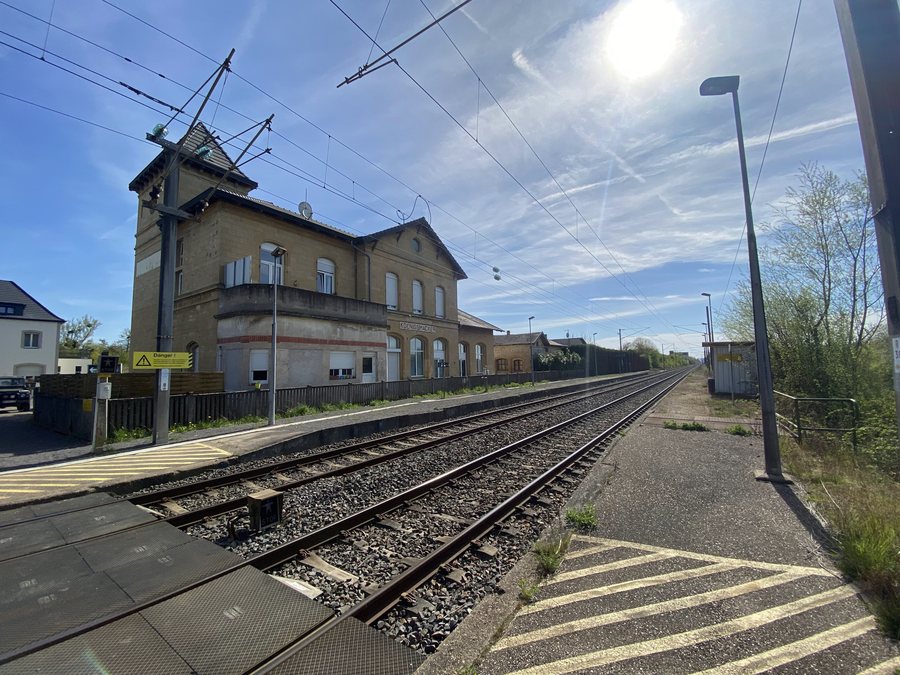 File:Gare de Kœnigsmacker.jpg