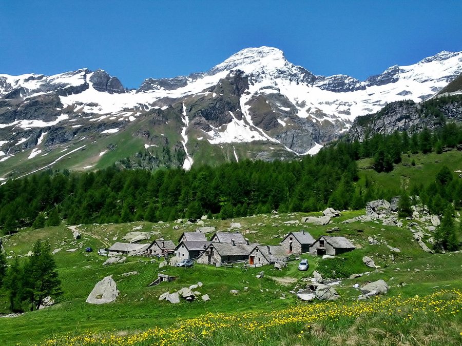 Paesaggio montano nell'Alpe Veglia, Piemonte, Italia