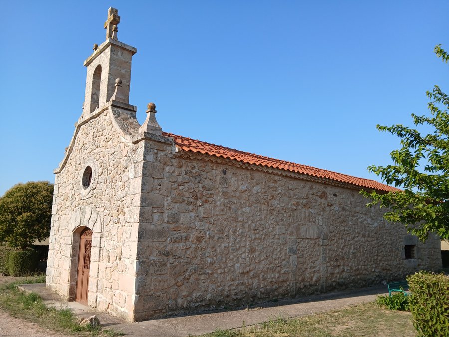 File:Ermita de la Virgen de la Vega (Castrillo de la Vega, Burgos, España).jpg