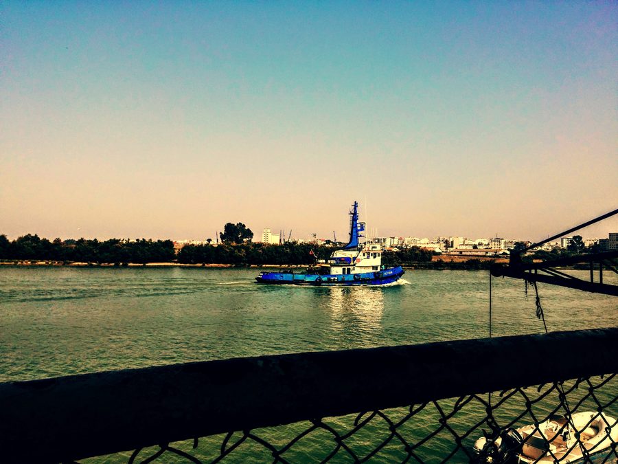 Barca da pesca sul fiume Sebou a Kenitra