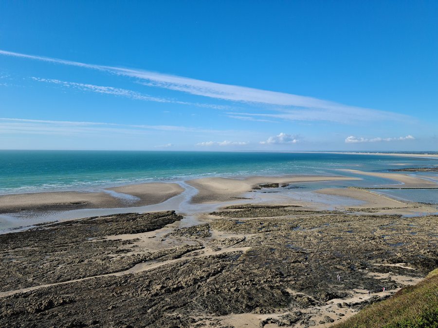 File:Granville, Normandie, France - Marée basse.jpg