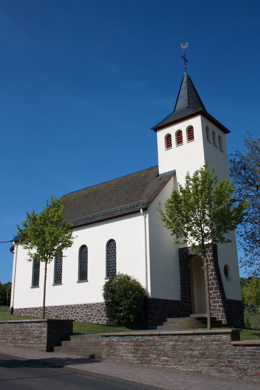 Katholische Filialkirche St. Maria Rosenkranzkönigin in Reimerath