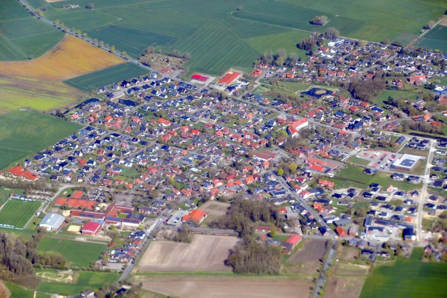 File:Ahlerstedt 2023 (1).jpg