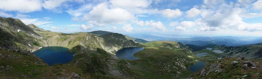 Panorama dei Sette Laghi del Rila sui monti Rila.