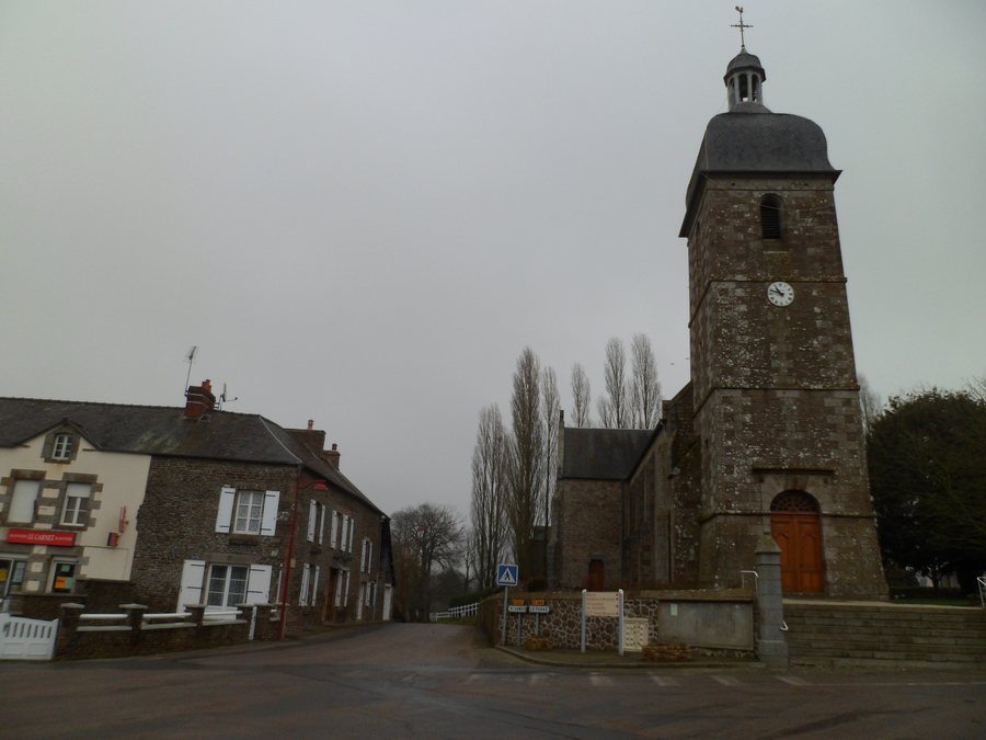 File:Église Notre-Dame de Carnet.JPG