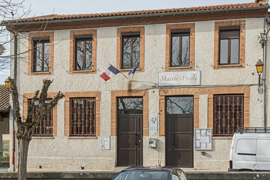 File:Pelleport (Haute-Garonne) La Mairie.jpg