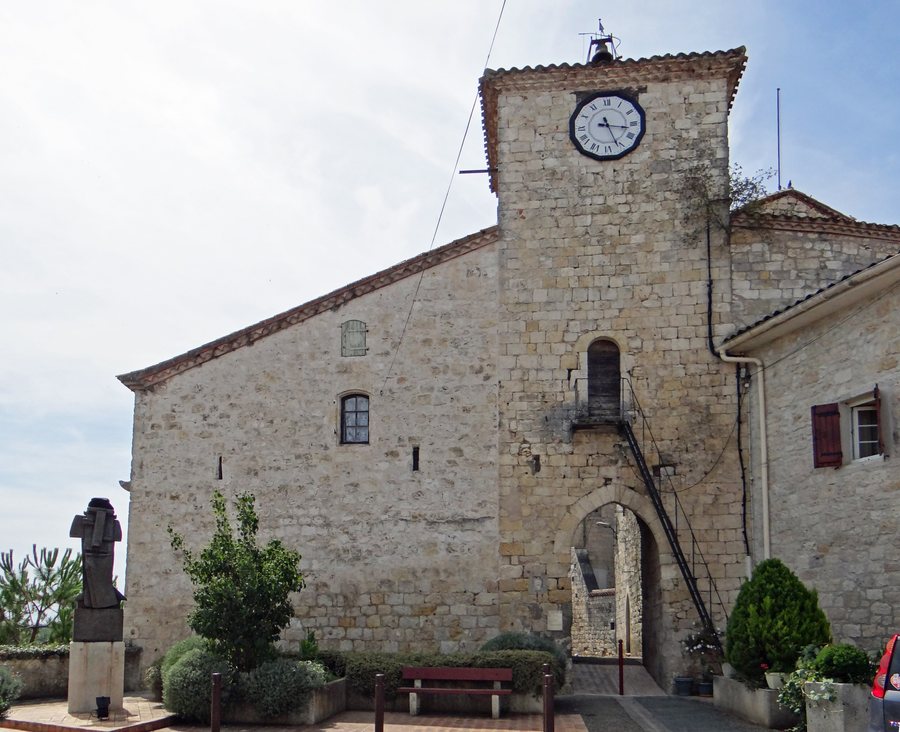 File:Laroque-Timbaut - Tour de l'Horloge -1.JPG