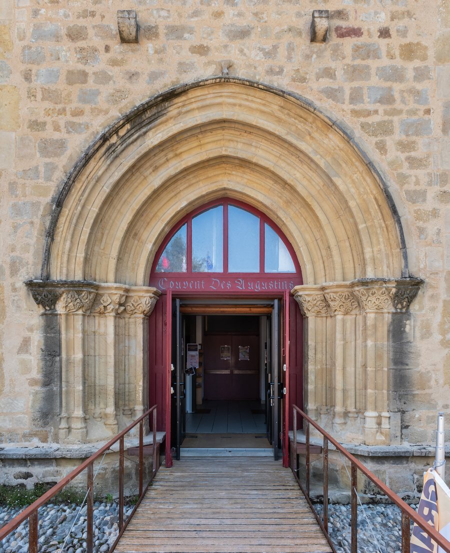 File:Augustinian church in Marciac (3).jpg