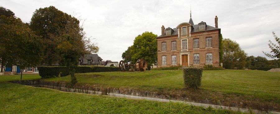 File:Prieuré de Saint-Philbert-sur-Risle 5.jpg