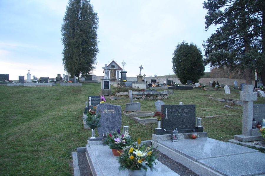 Cemetery near Church of Saint Anne in Horní Lipka, Králíky, Ústí nad Orlicí District