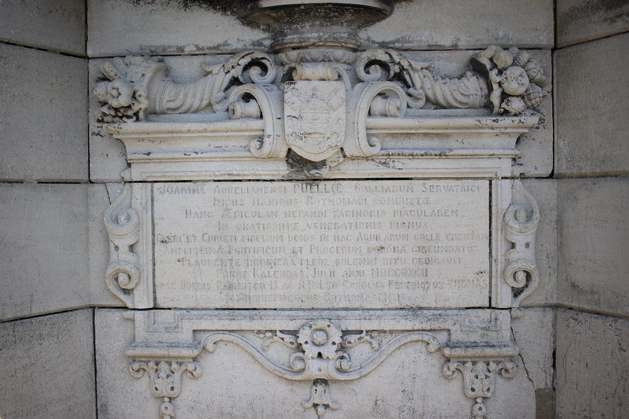 File:Bonsecours - Monument Jeanne D'arc (02).jpg