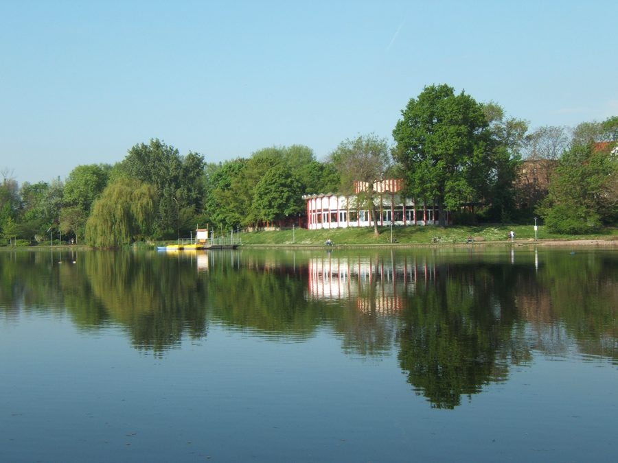 Edificio del planetario a Merseburg