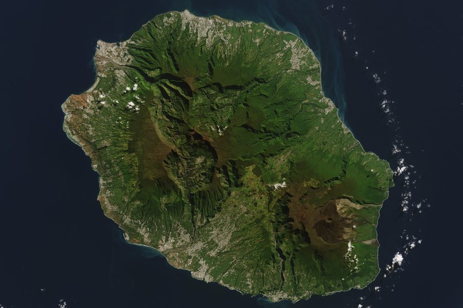 Il monte Piton des Neiges a La Réunion.