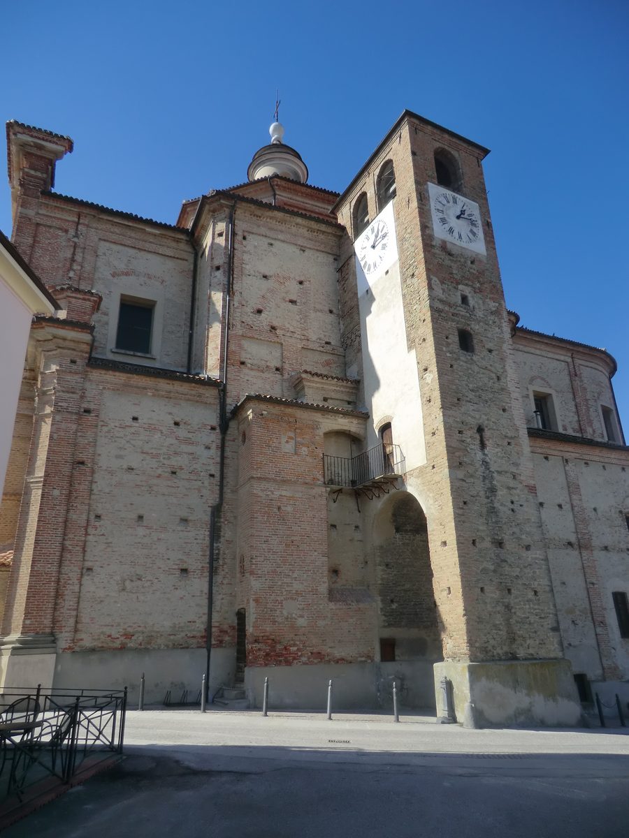Torre medievale a Novello, Cuneo