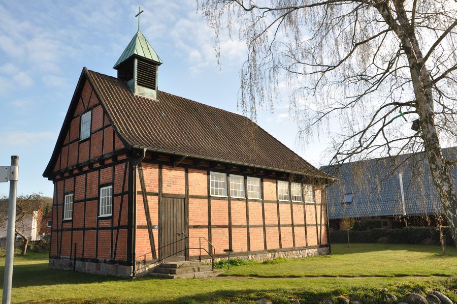 Kirche in Grambek, Schleswig-Holstein