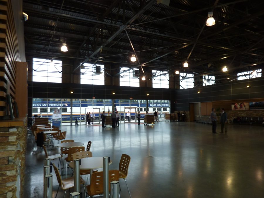 Stazione del Rocky Mountaineer a Vancouver, Canada.