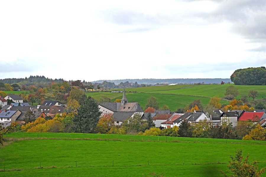 Plein, Ortskern mit Filialkirche St. Jakobus