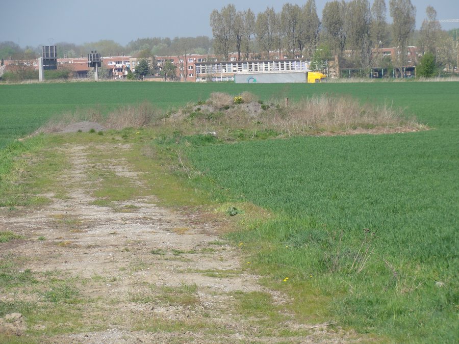 File:Haulchin - Avaleresse n° 10 des mines de Douchy (B).JPG