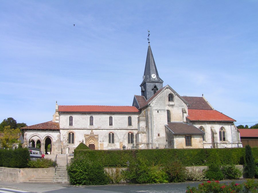File:Église Saint-Memmies de Coupéville 1.JPG