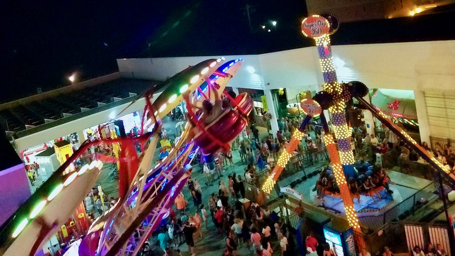 Interno di Funland a Rehoboth Beach con attrazioni