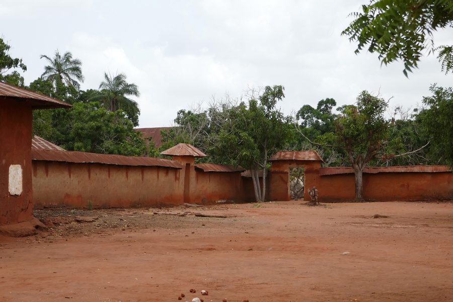 Innenhof der Königspaläste von Abomey im Benin