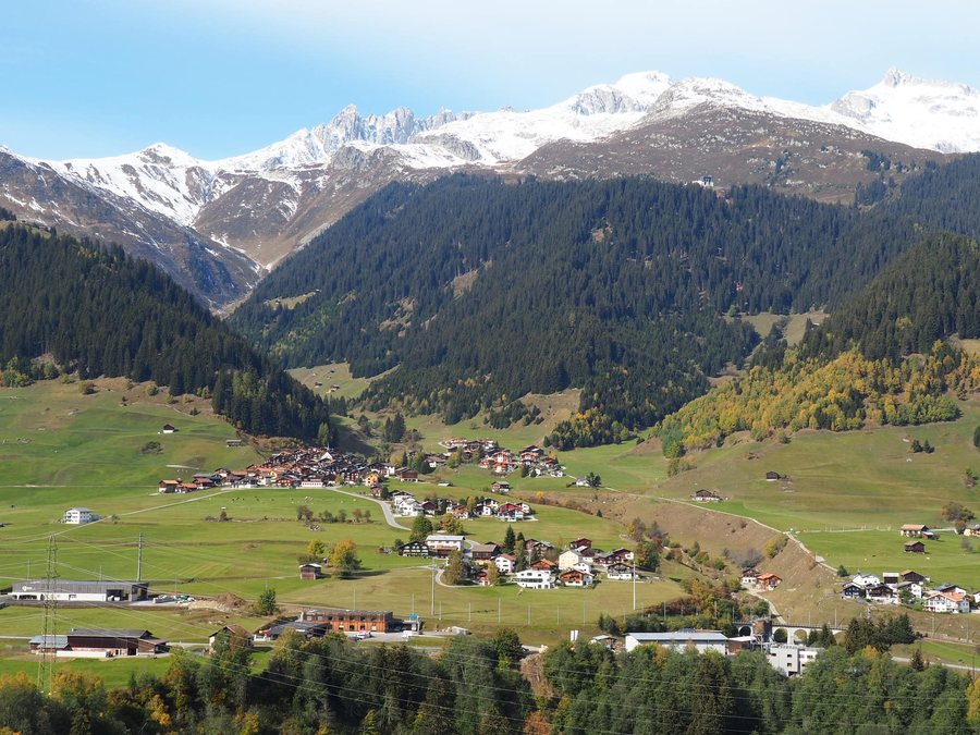 File:Disentis Segnas.jpeg