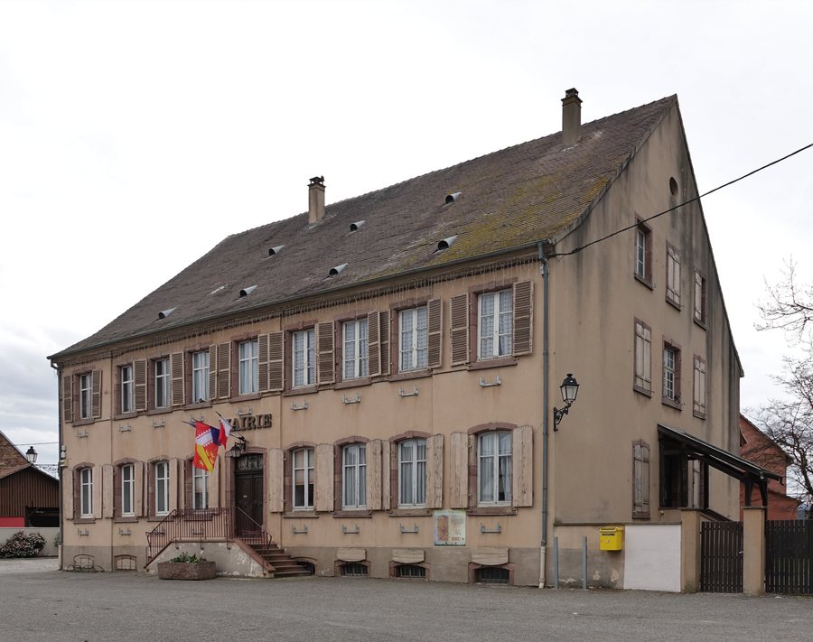 File:Hôtel de ville (Oberhergheim).jpg