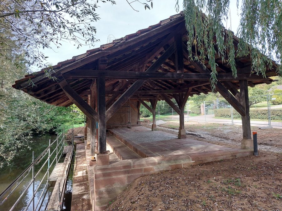 File:Gunstett Lavoir Ouest4.jpg