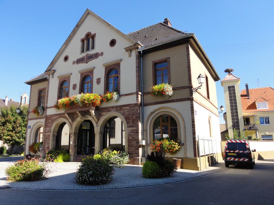File:Sundhouse Mairie.JPG