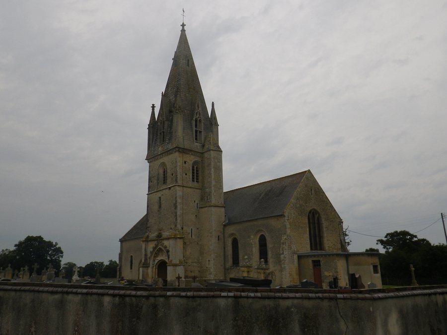 File:Eglise Saint Pierre, Bricqueville.JPG