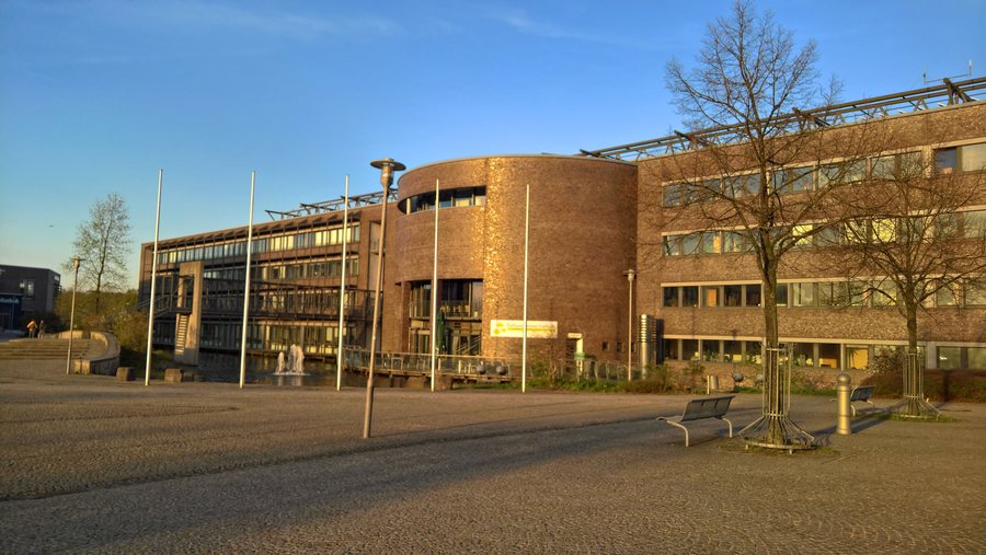 File:Garbsen 2019 -Rathaus- by-RaBoe 049.jpg