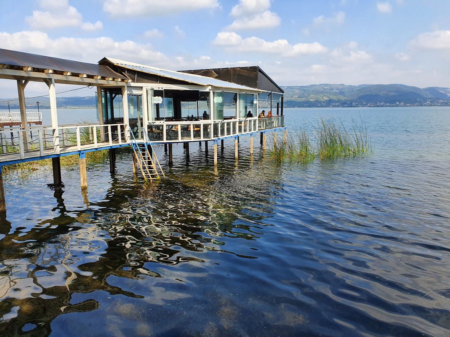 Ristorante sul lago Sapanca