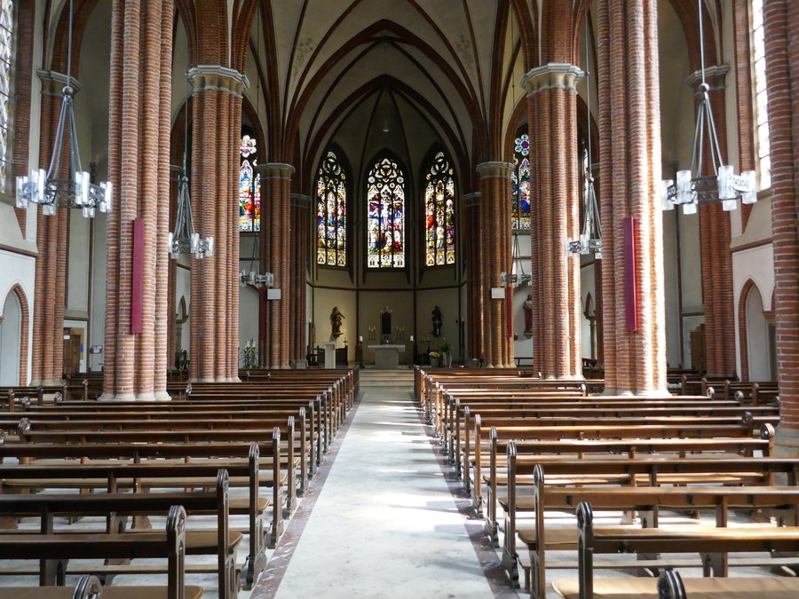 File:Bad Laer - St. Marien - 1.jpg