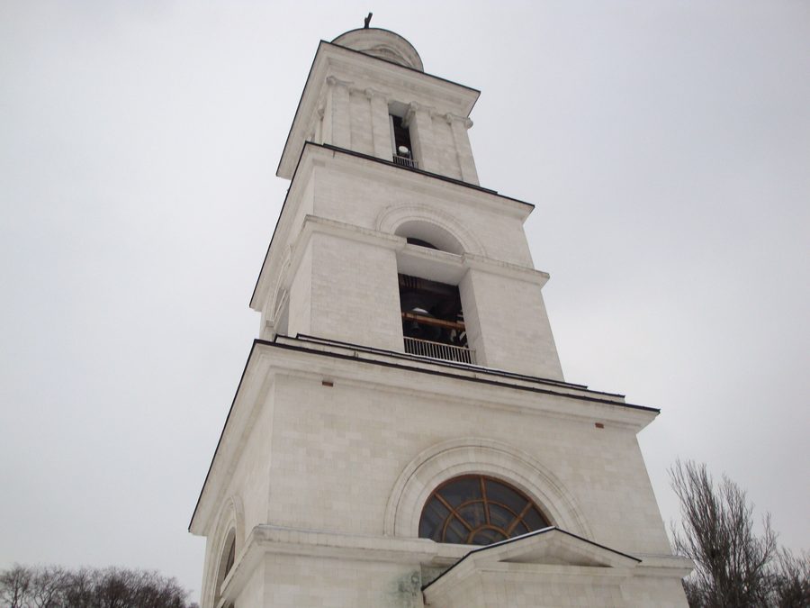 The Nativity Cathedral in Cathedral Park, central Chișinău.
