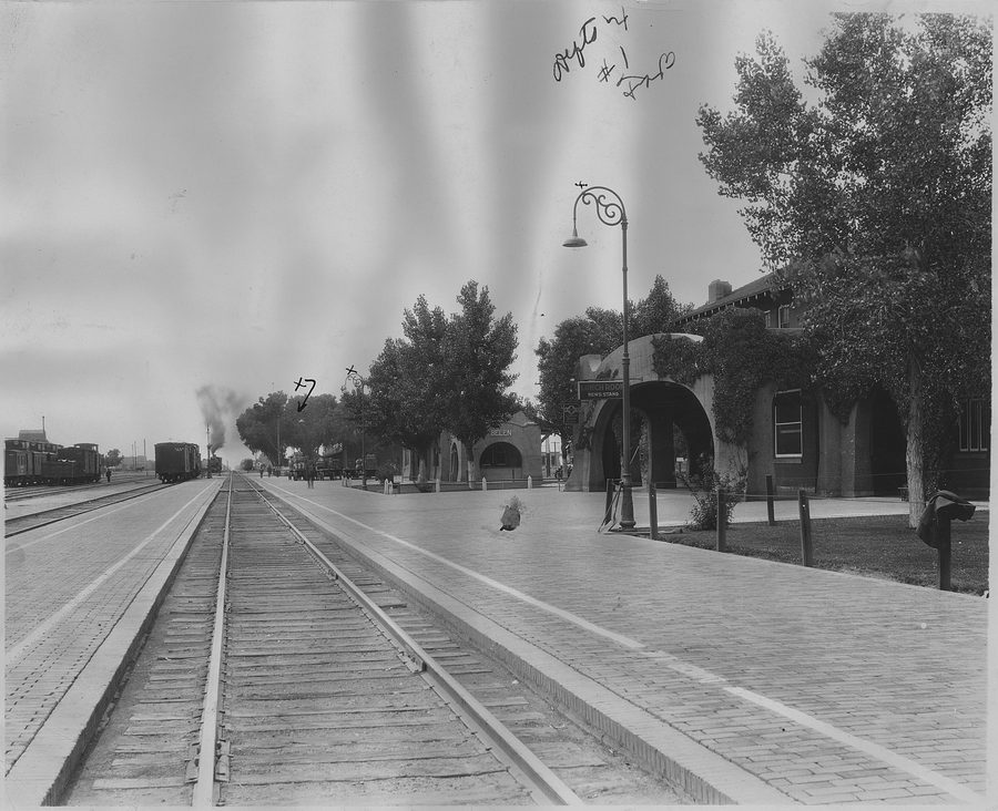 Stazione storica con Harvey House a Belen, Nuovo Messico