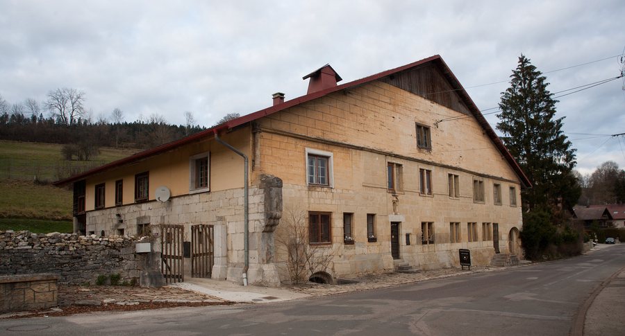 File:Ferme - PA00101649 - Grand'Combe-Châteleu.jpg