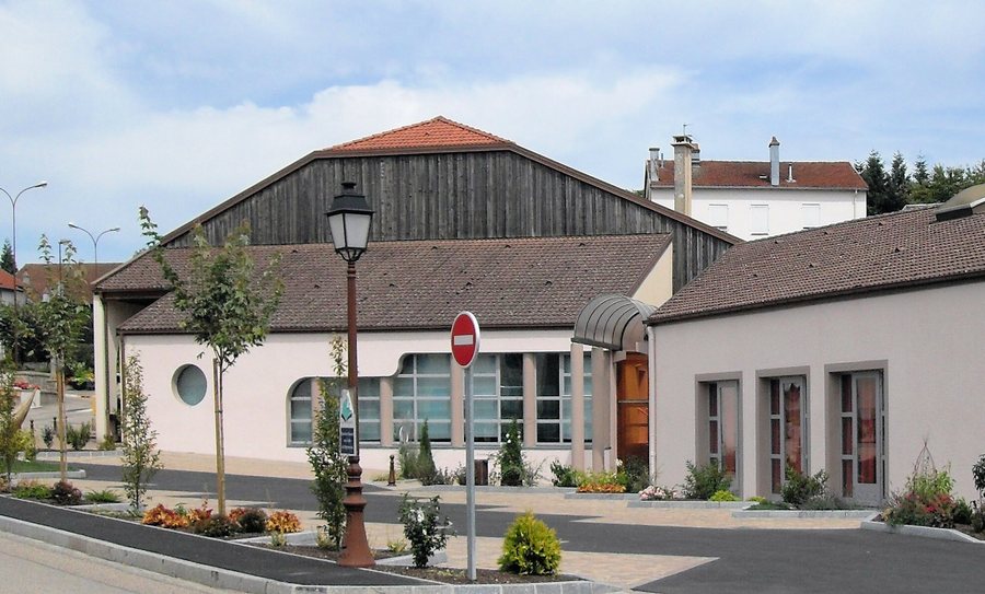 File:Jeuxey, Mairie.jpg